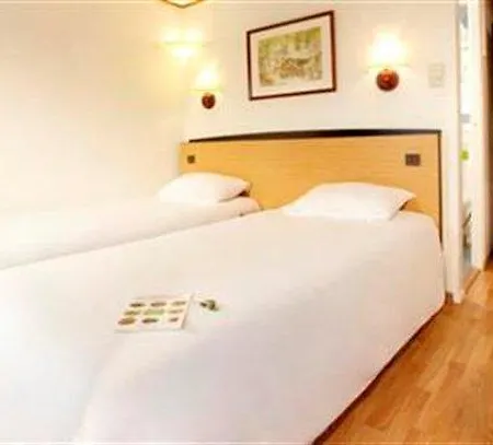 Campanile Dunkerque Est -