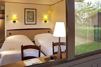 钟楼当科克东安布加佩尔酒店 艾姆波茨卡佩尔