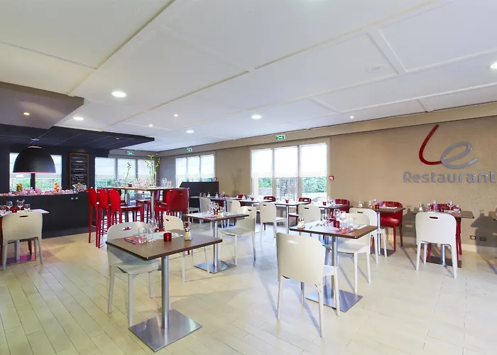 Campanile Dunkerque Est - 3*